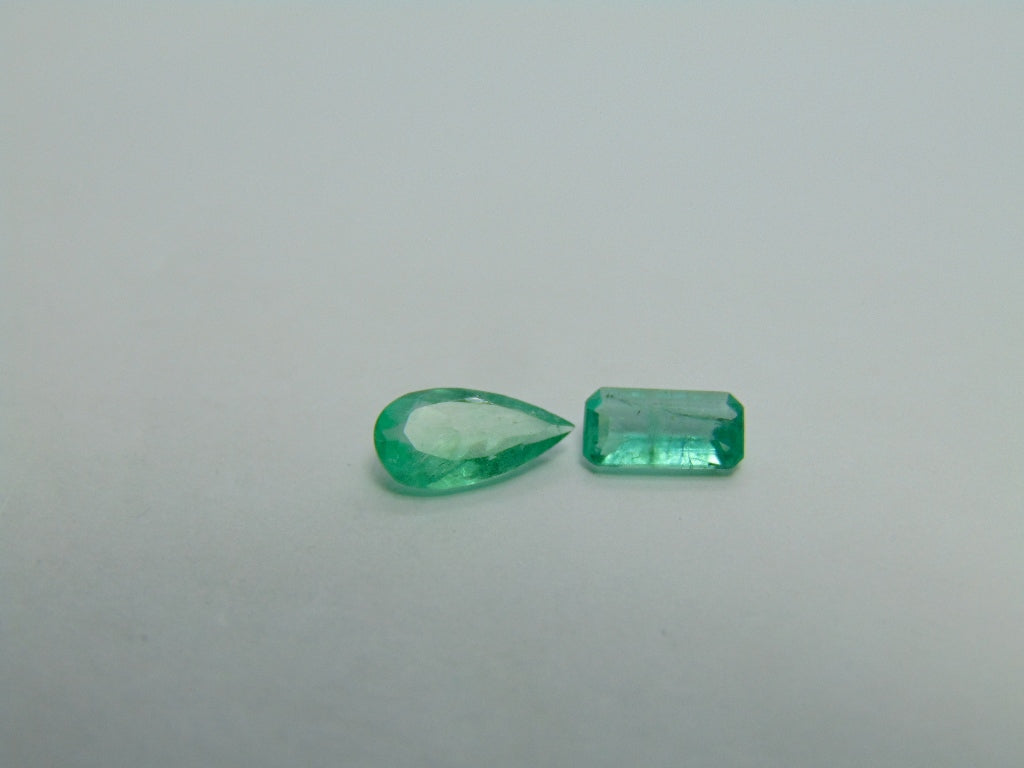 1.43ct Emerald 10x5mm 8x4mm