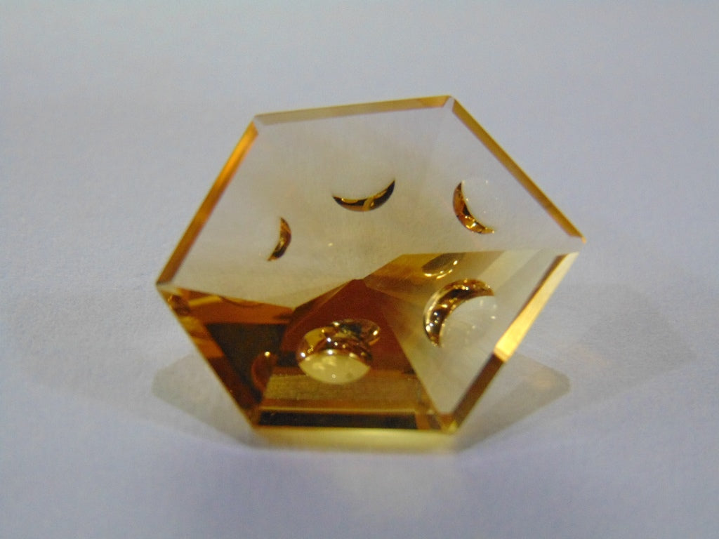 15.50ct Citrine (With Bubbles)