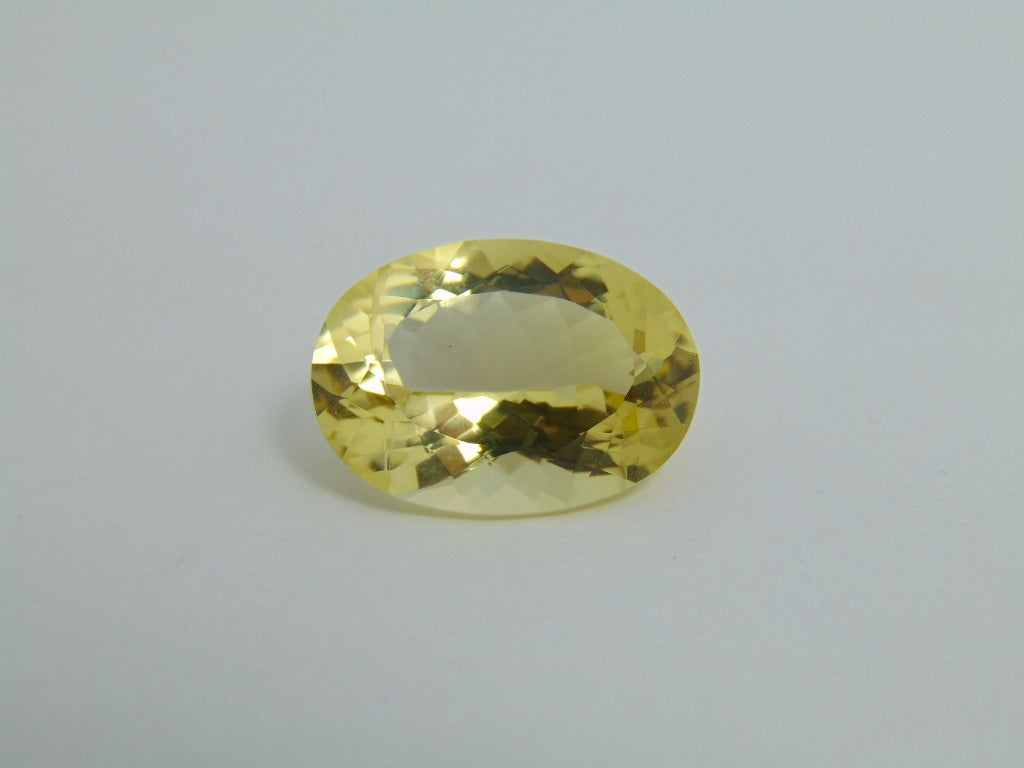 20.90cts Quartz (Green Gold)