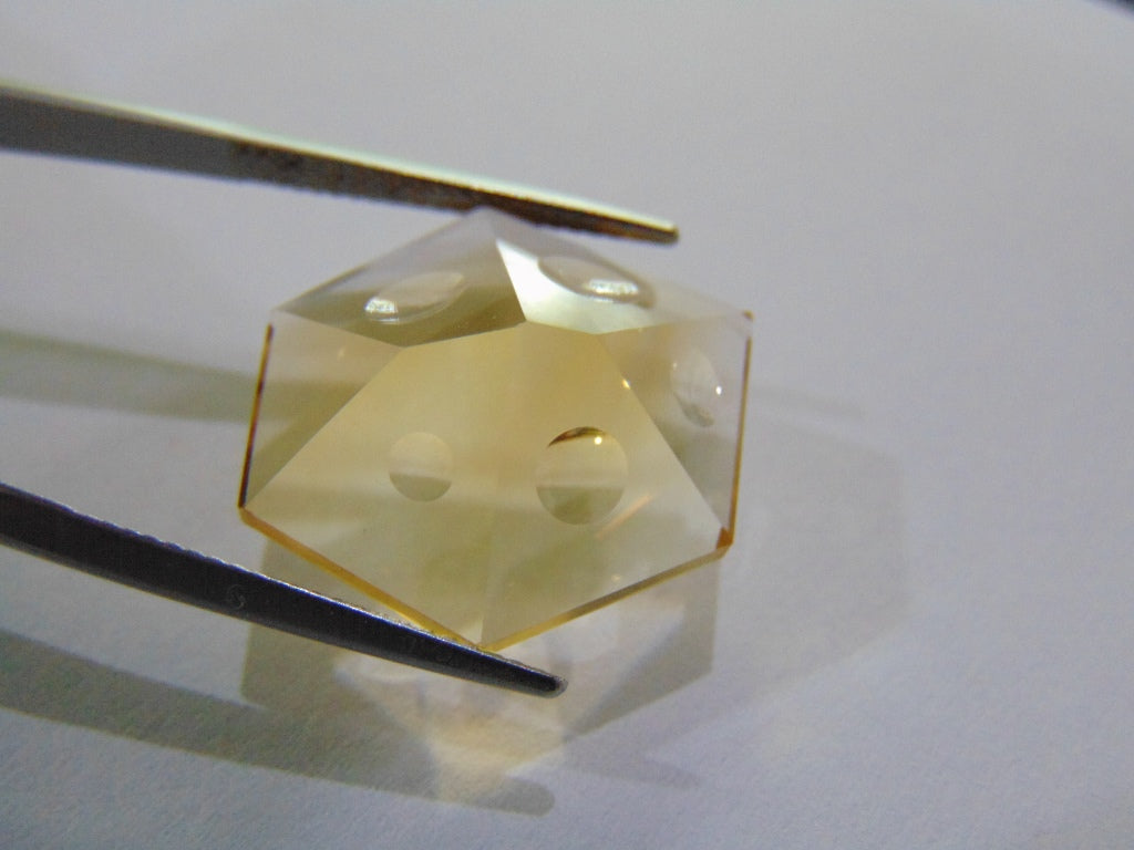 15.50ct Citrine (With Bubbles)