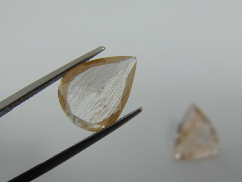 17.40cts Topaz With Golden Rutile