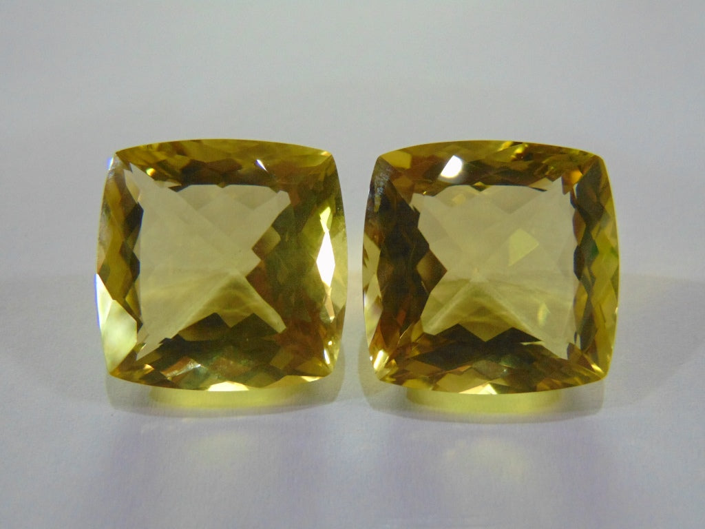 80.30ct Green Gold Pair 22mm