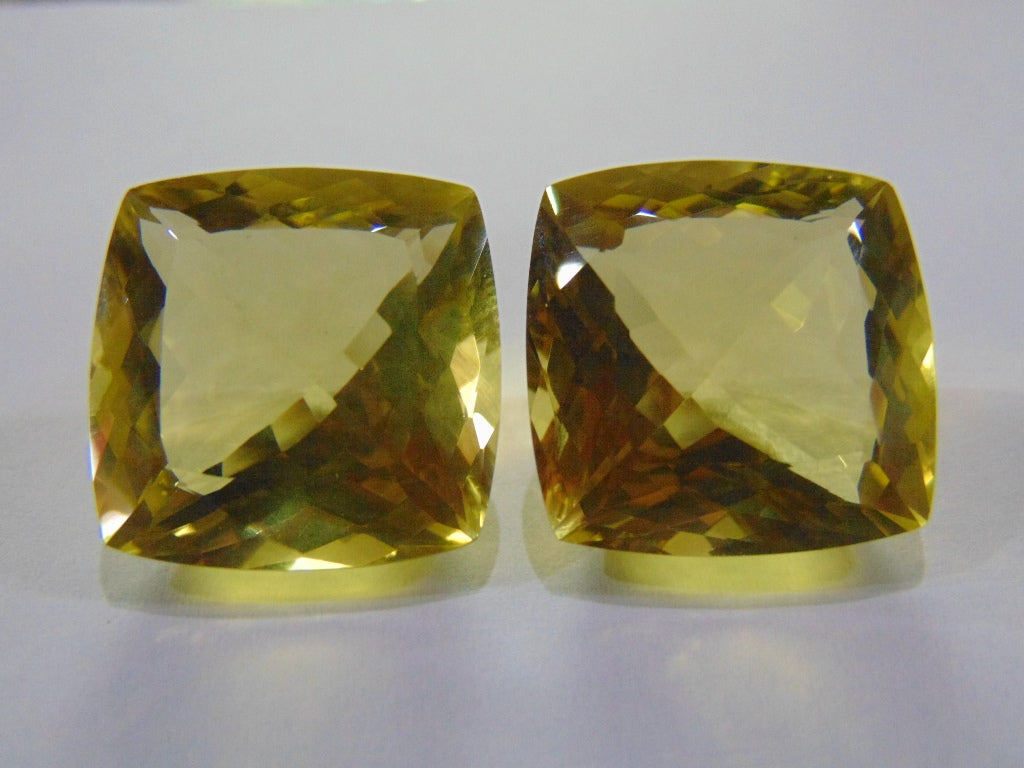 80.30ct Green Gold Pair 22mm