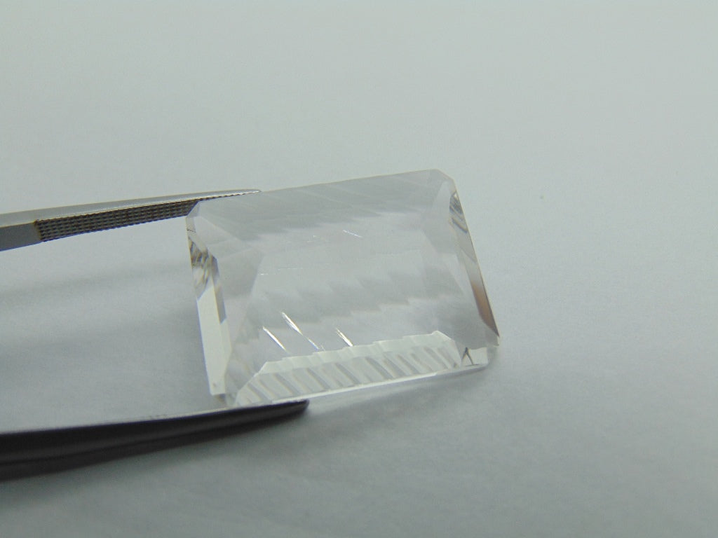 27.40ct Quartz Crystal 22x17mm