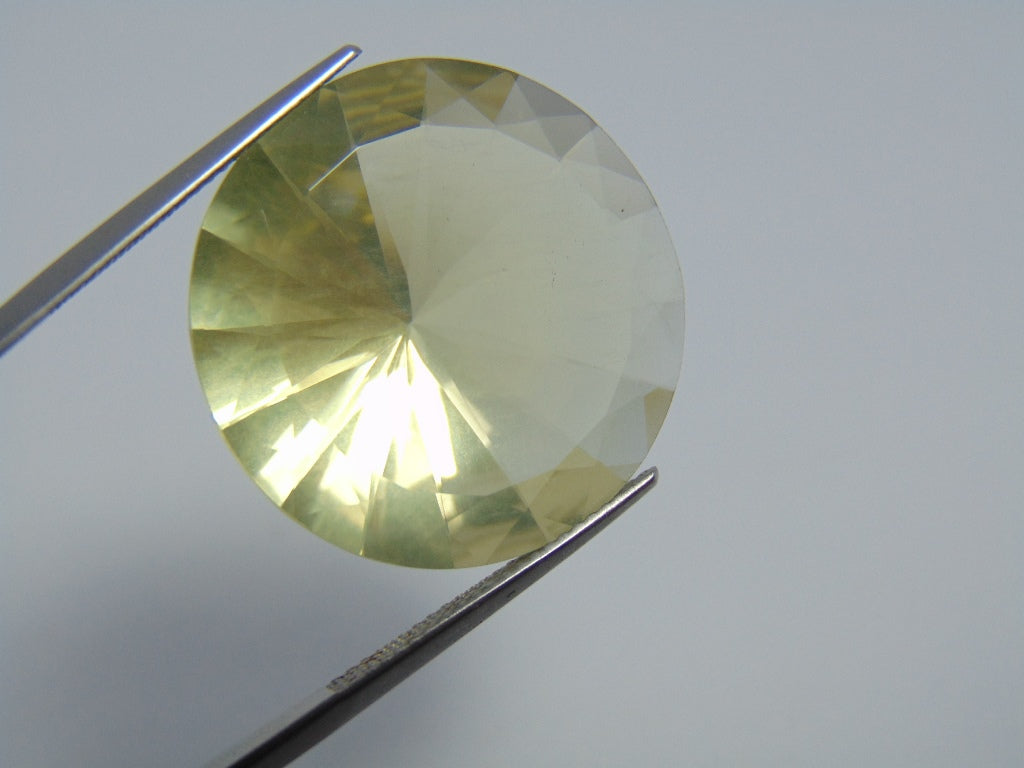 31.90cts Quartz (Green Gold)