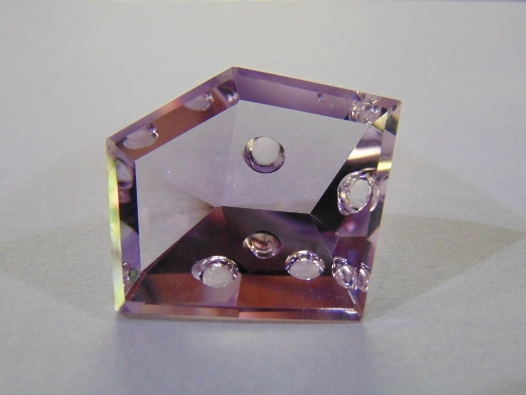 41.50ct Amethyst (with Bubbles) (Free Form)