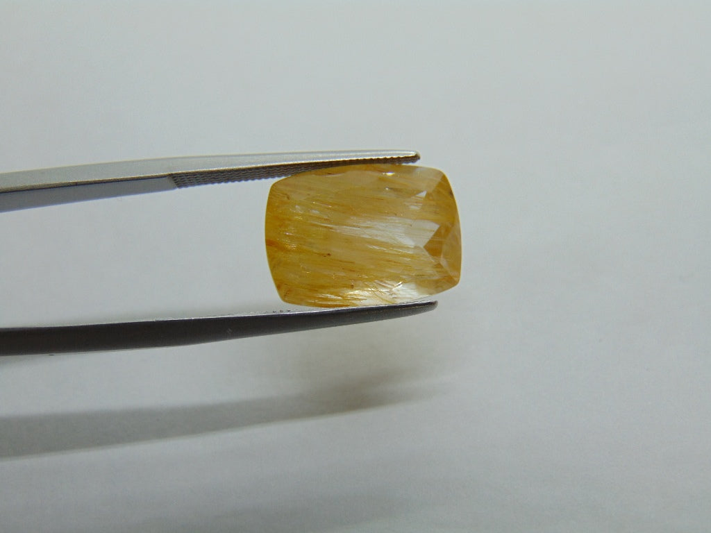 9.70ct Topaz With Inclusion 14x10mm