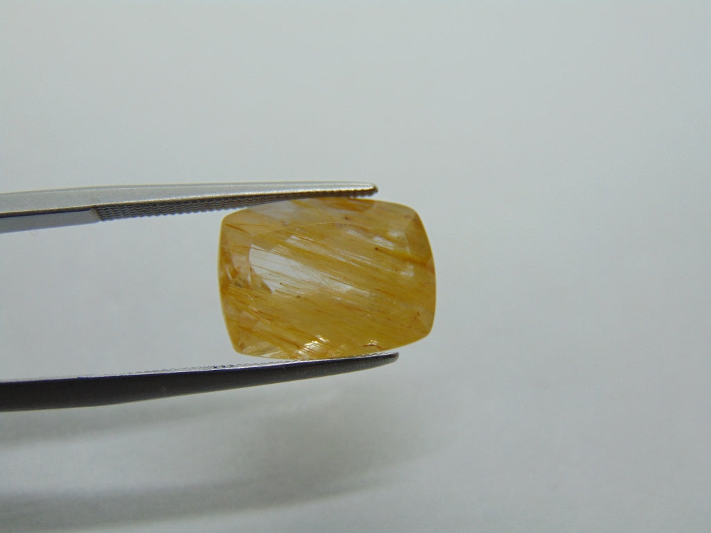 9.70ct Topaz With Inclusion 14x10mm