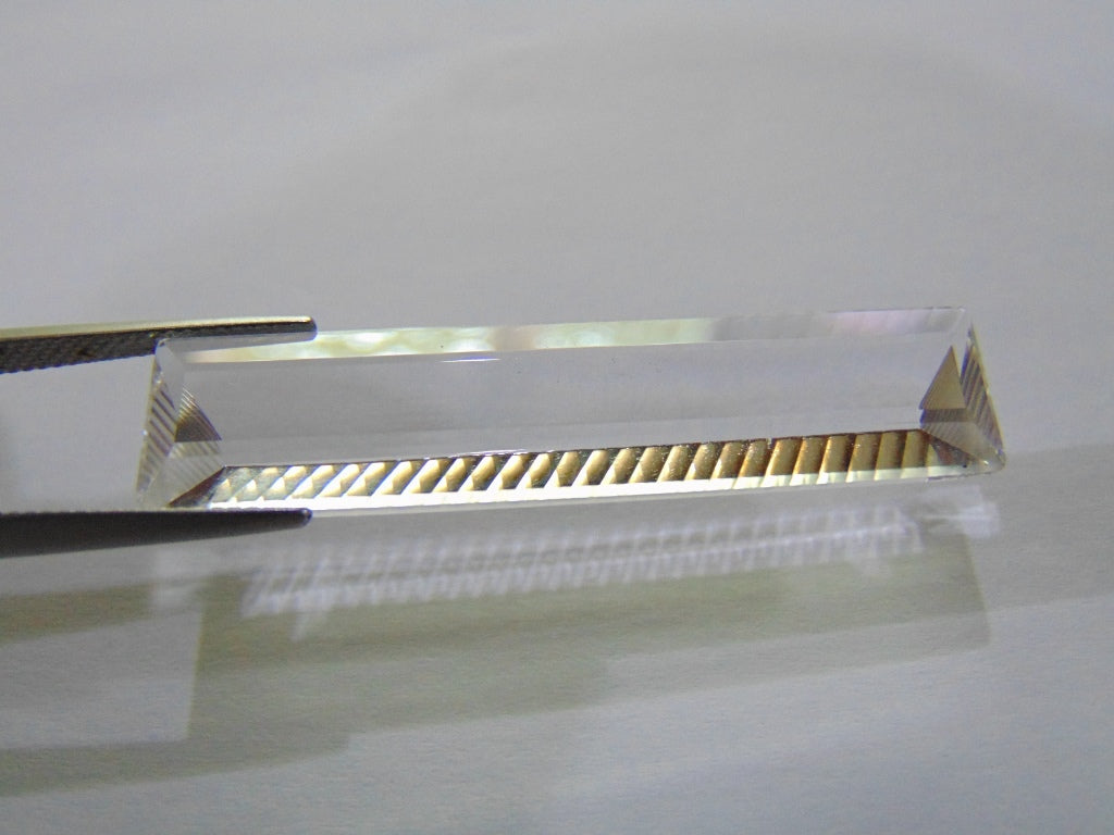 21.50ct Quartz Crystal 43x10mm