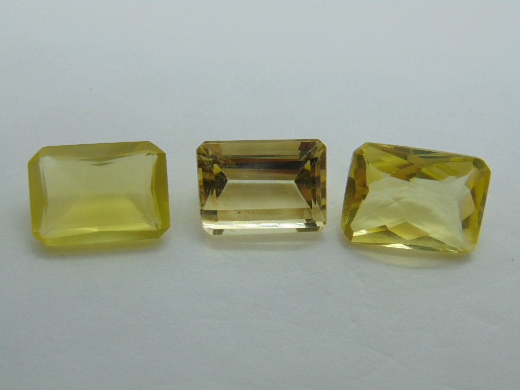 51.20cts Quartz (Green Gold)