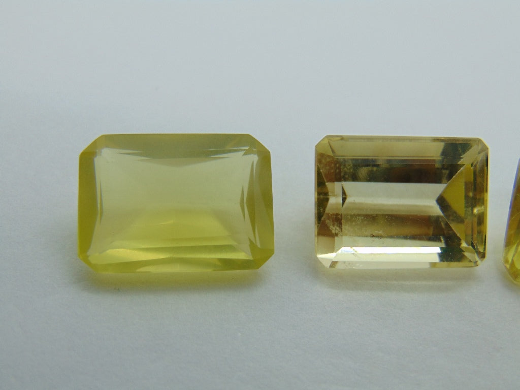 51.20cts Quartz (Green Gold)