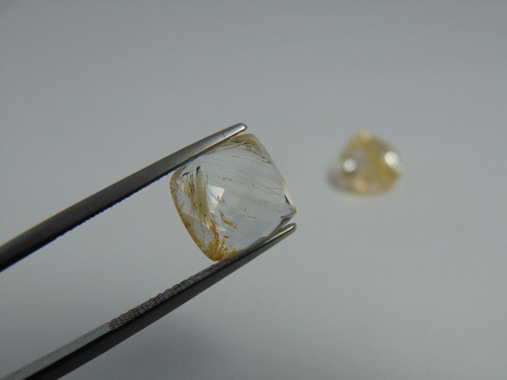 12.80cts Topaz With Golden Rutile