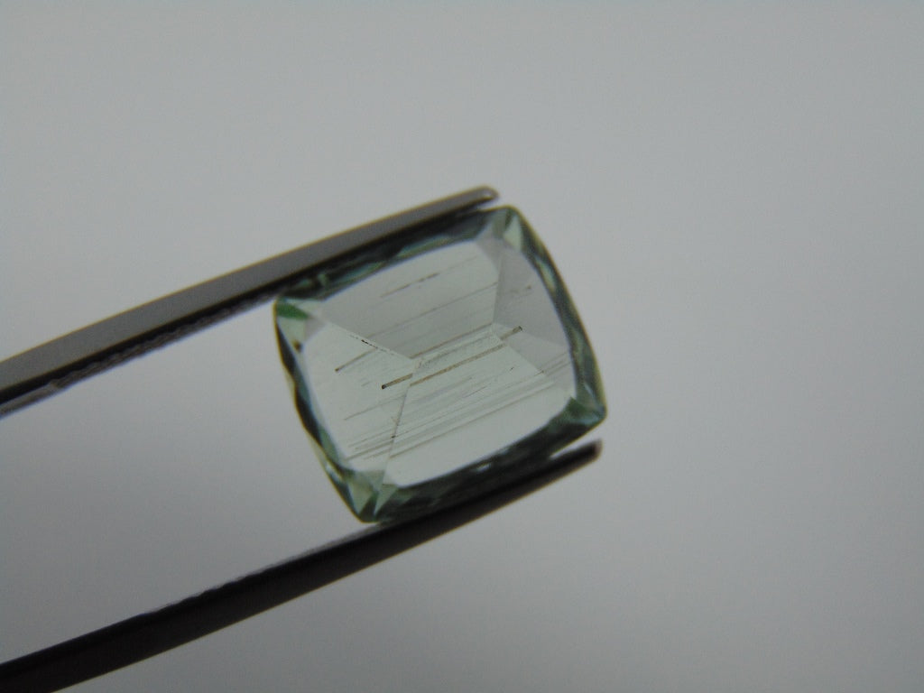 6.30ct Beryl With Needle 12x11mm