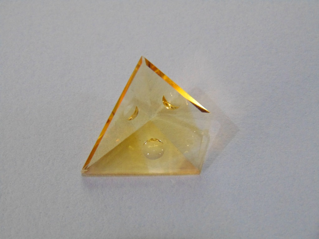 8ct Citrine With Bubbles 23x20mm