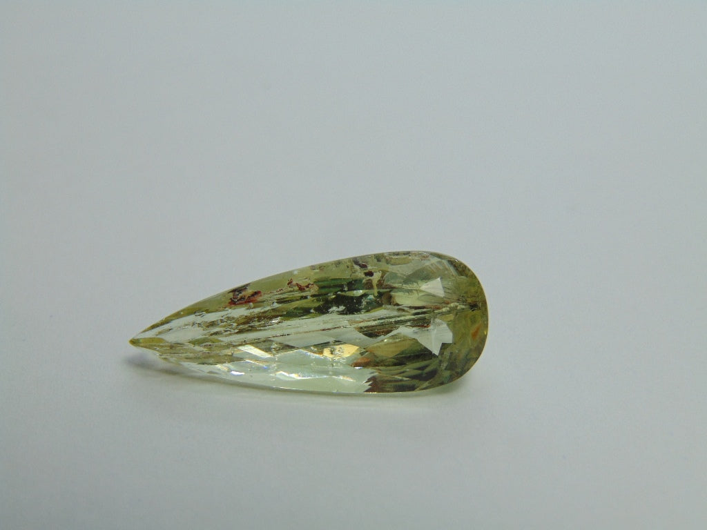 12.60ct Beryl With Inclusions 27x10mm