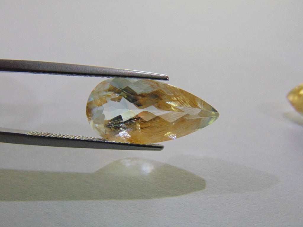 14.20ct Topaz With Golden Rutile