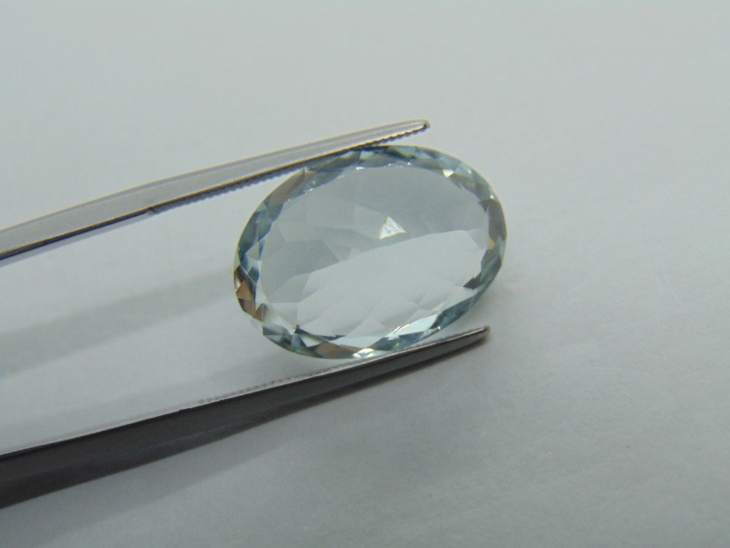 14.65ct Topaz 18x12mm