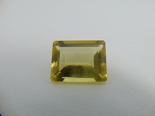 25.60cts Quartz (Green Gold)