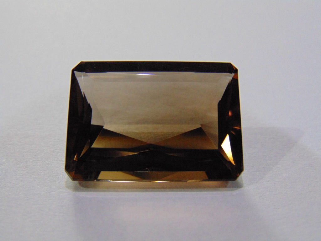 43.50ct Quartz (Smoky)