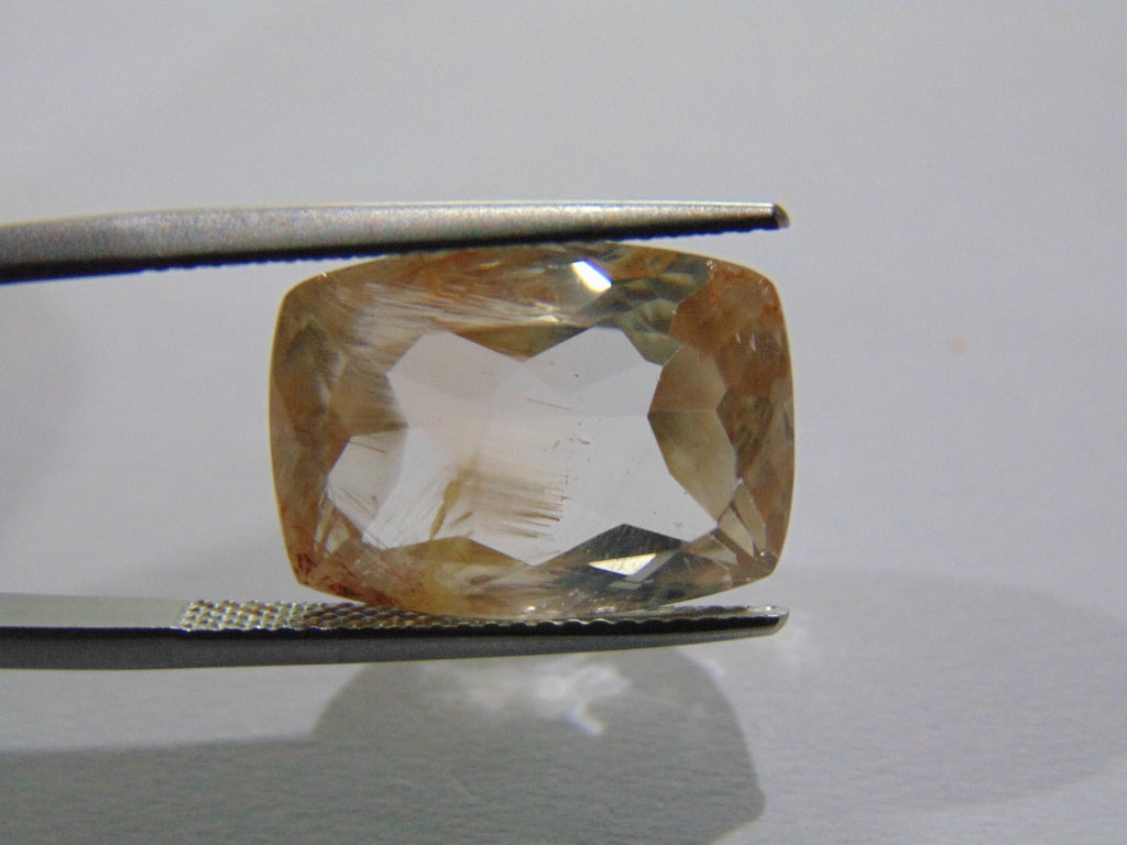 17.60ct Topaz With Rutile
