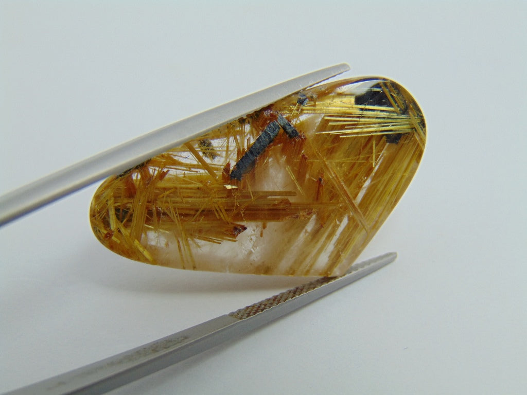 31.60ct Rutile 34x18mm