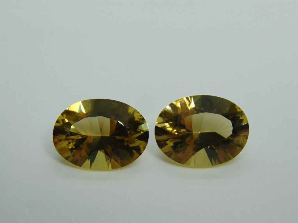 30.40cts Quartz (Green Gold) Pair