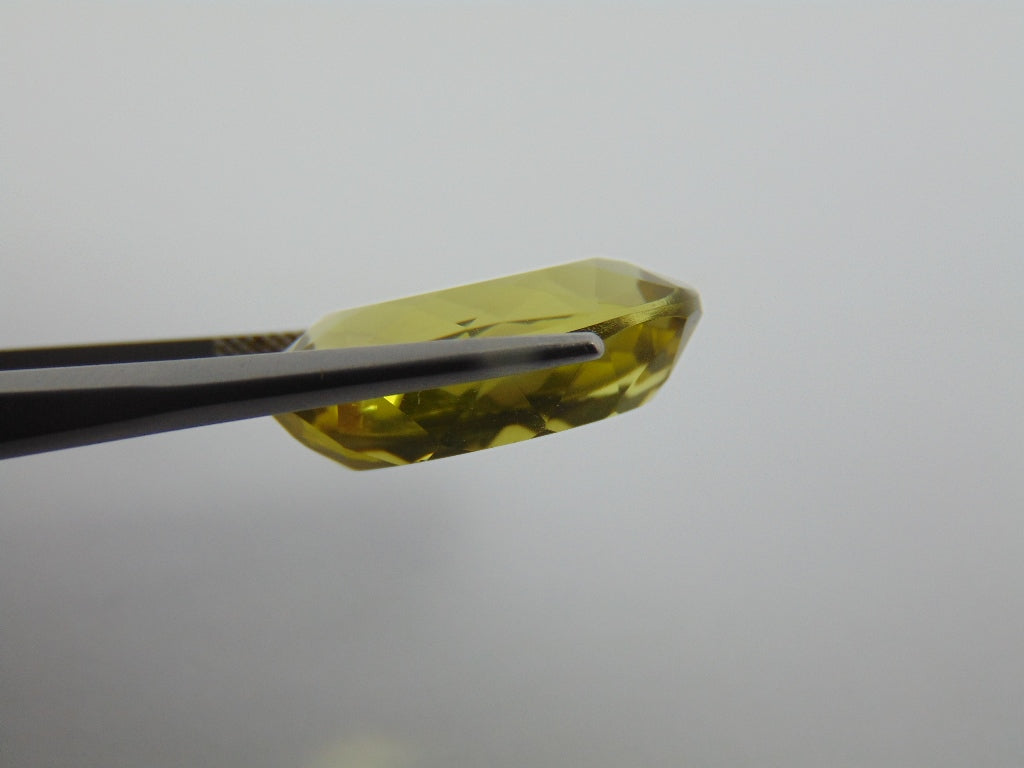 25ct Green Gold 23x18mm