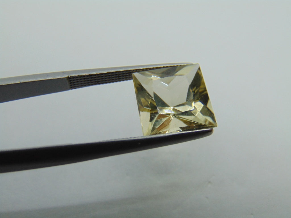 4.68ct Beryl 10mm