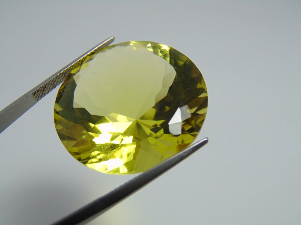 56.20cts Quartz (Green Gold)