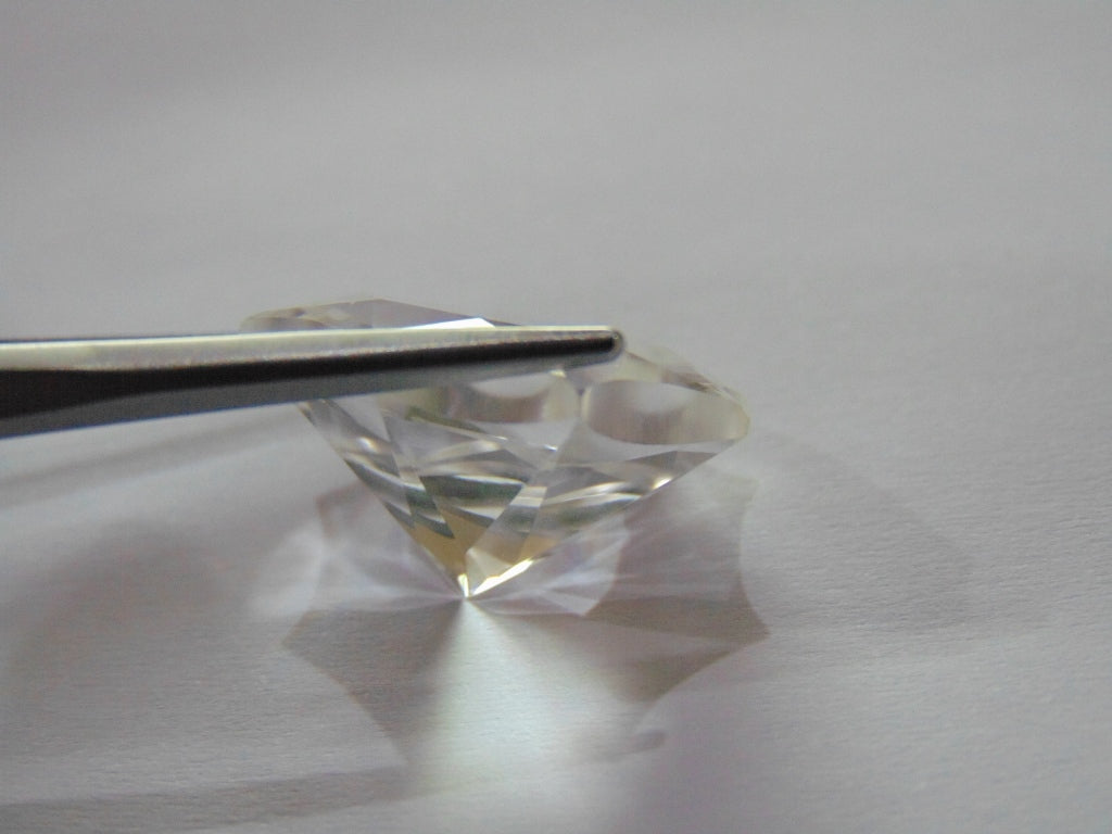 23.70ct Quartz Crystal Star 22mm