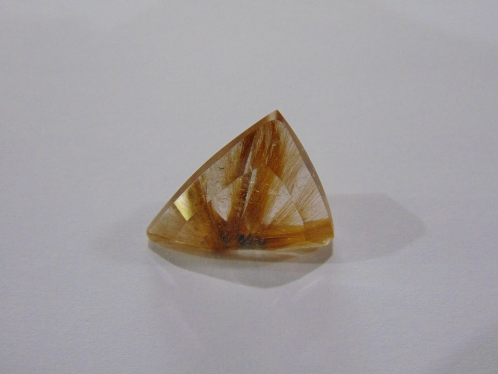 24.10ct Quartz With Rutile 22x19mm