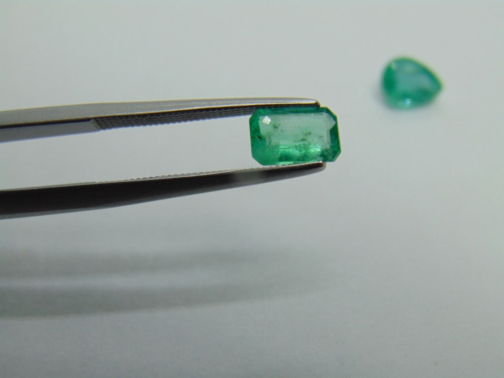 1.75ct Emerald 7x6mm 7x5mm