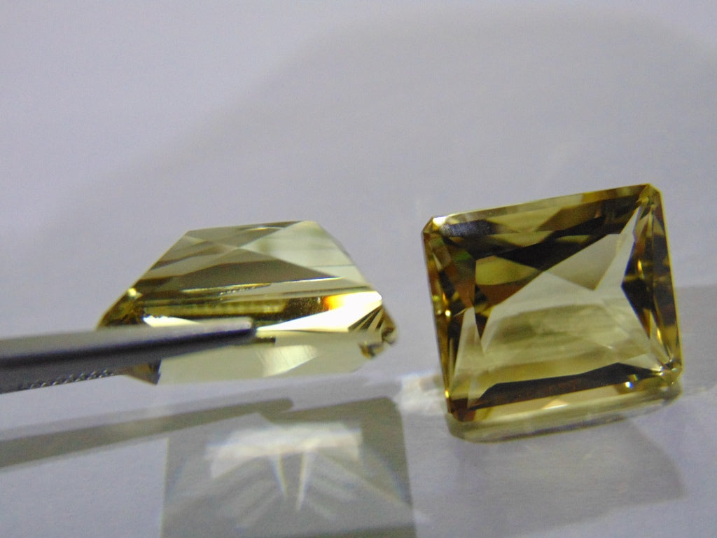 36.40ct Quartz (Green Gold) Pair