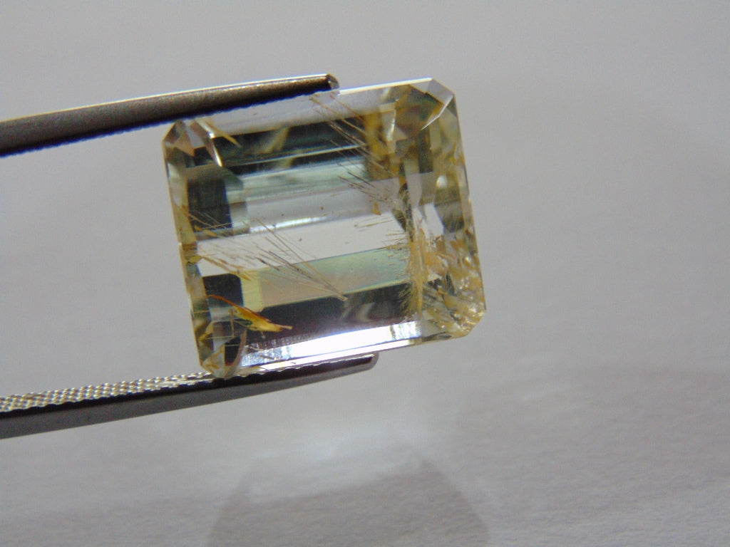 16.50ct Topaz with Rutile