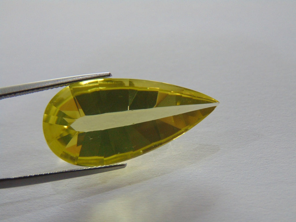 18ct Quartz Green Gold 30x15mm