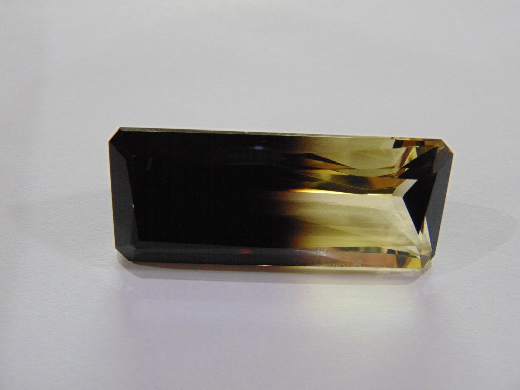 114.10ct Green Gold Bicolor 49x20mm