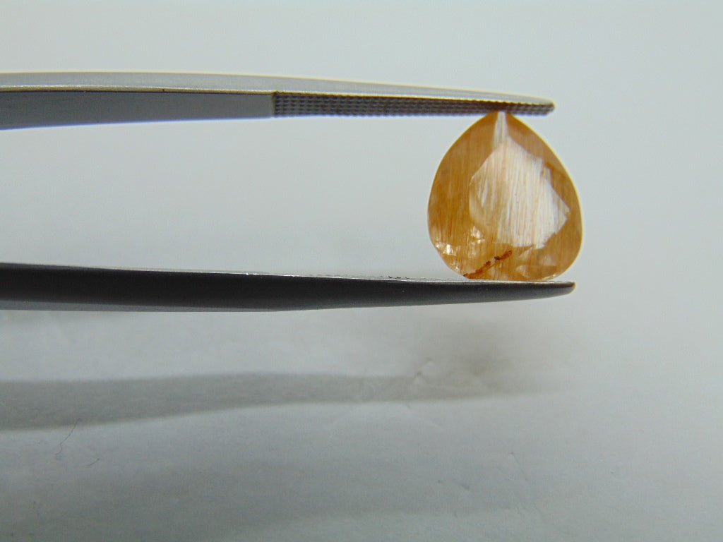 4.45ct Topaz With Inclusion 11x10mm