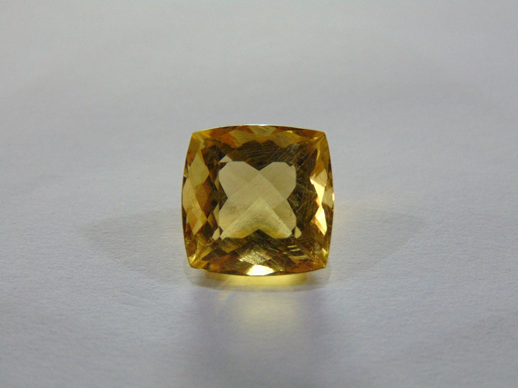 7.20ct Beryl With Needle 12mm