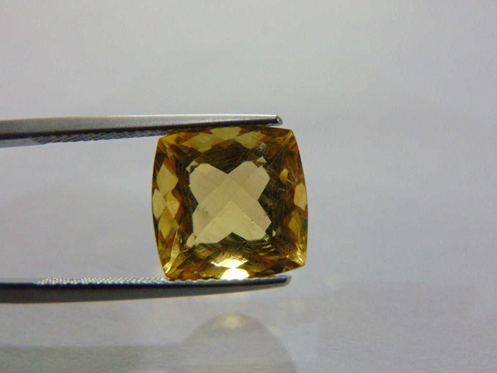 7.20ct Beryl With Needle 12mm