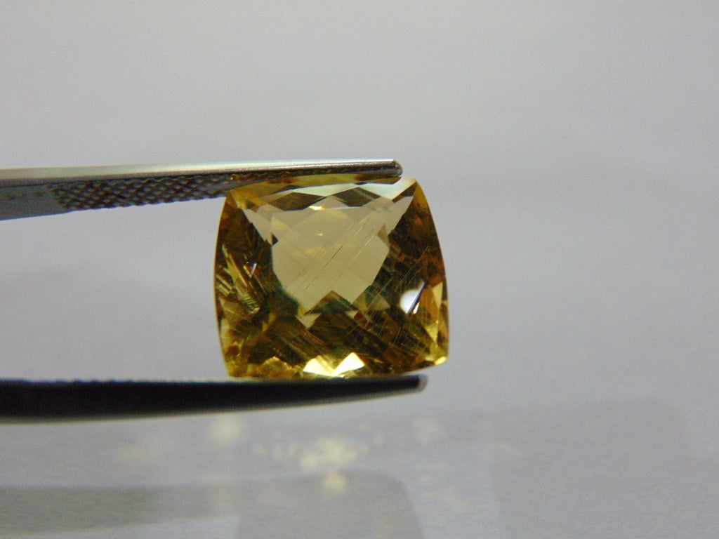 7.20ct Beryl With Needle 12mm