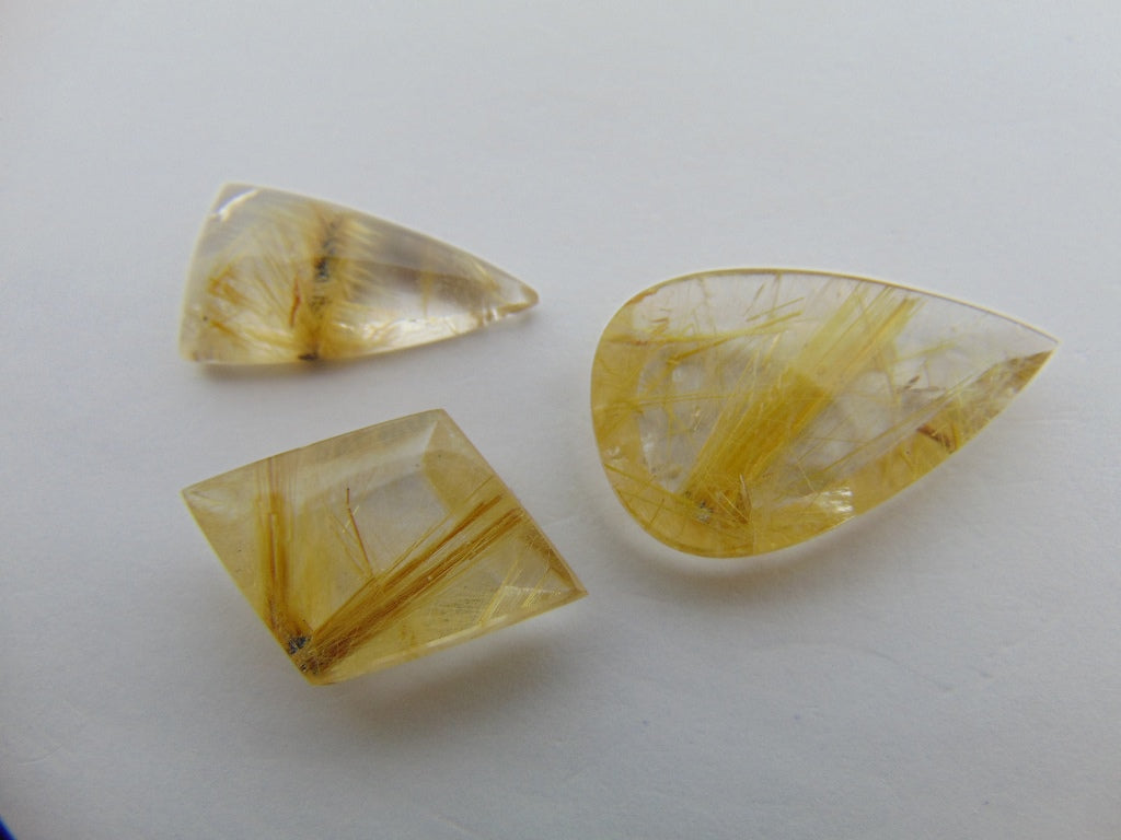 40.10cts Rutile (Golden)