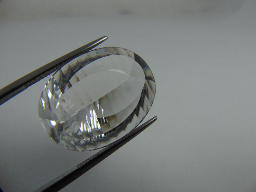 27cts Quartz Crystal 25x19mm