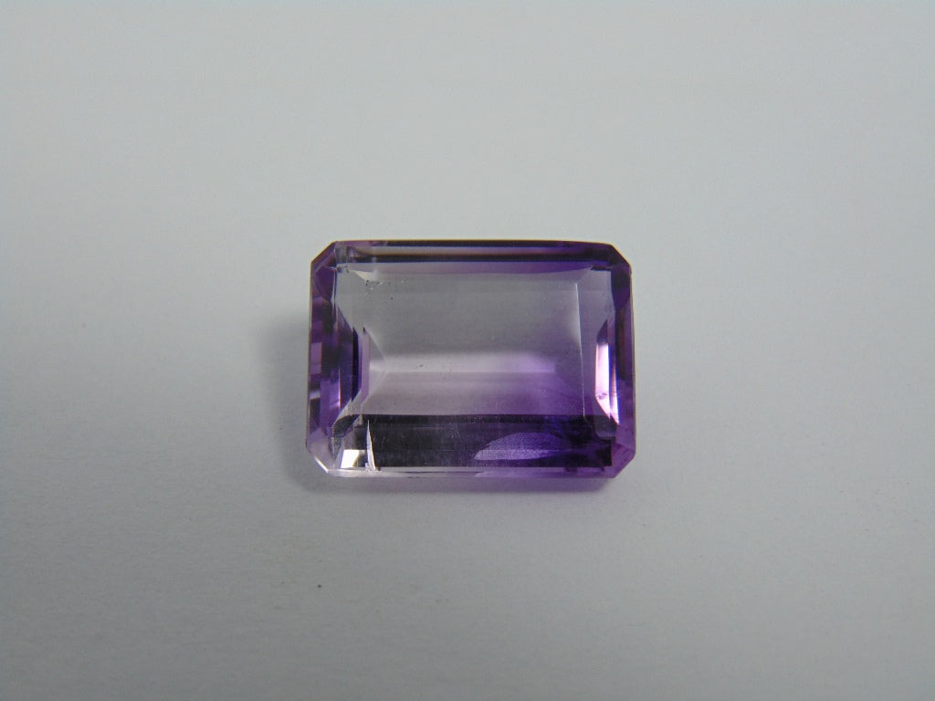 14.05cts Amethyst (Bicolor)