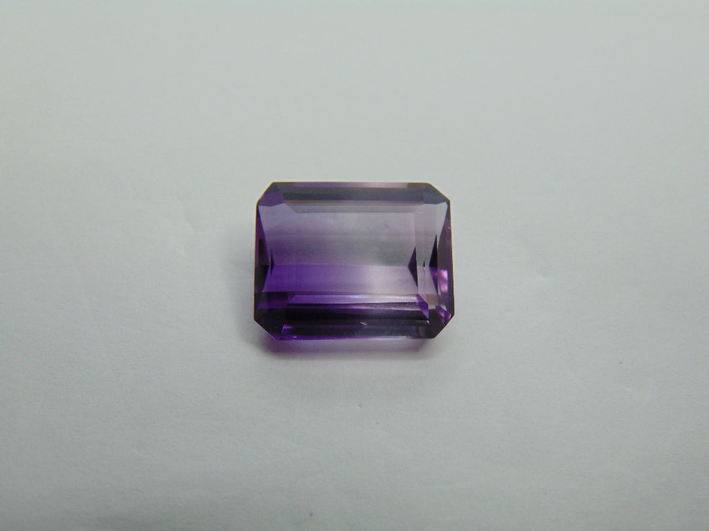 13.65cts Amethyst (Bicolor)