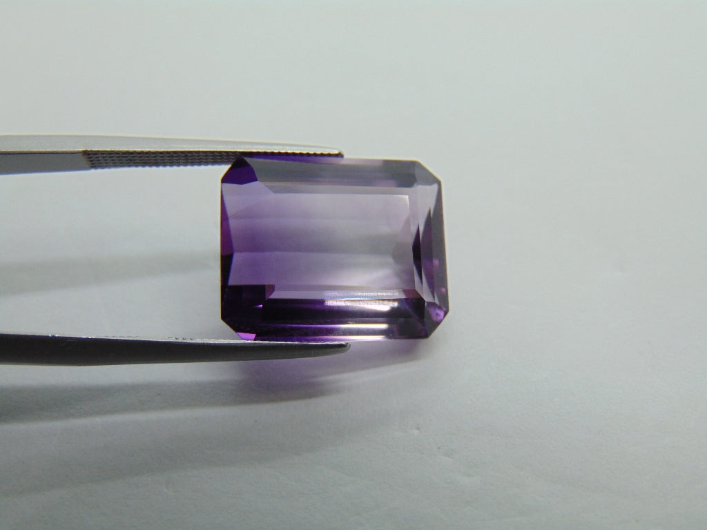 13.65cts Amethyst (Bicolor)