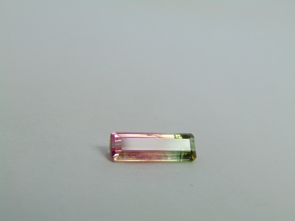 2.25cts Tourmaline (Bicolor)