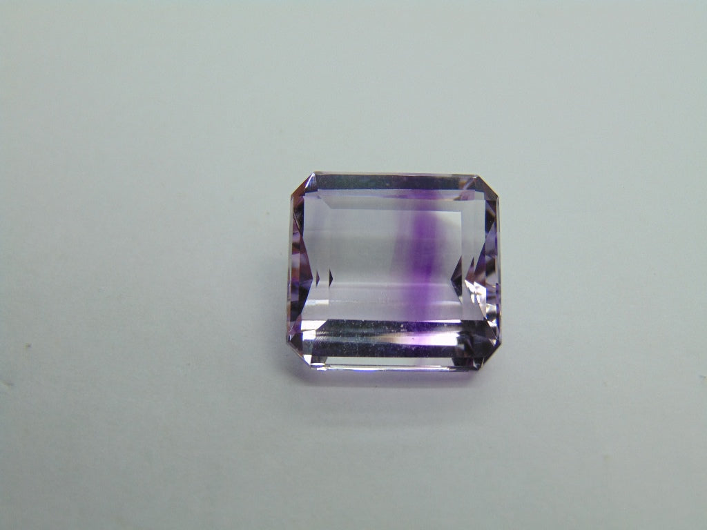 20.11ct Amethyst Bicolor 17x16mm