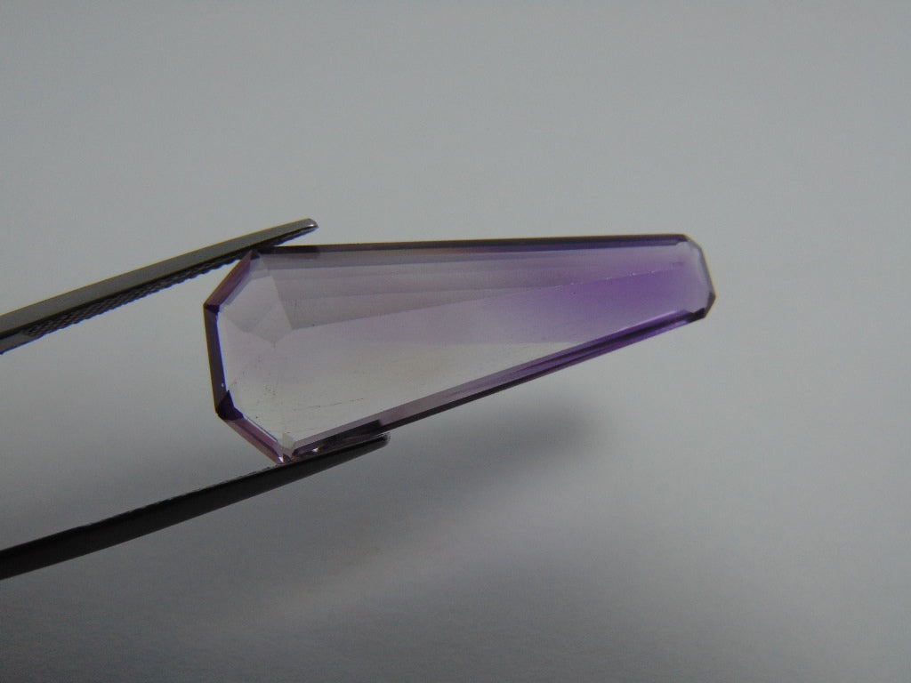 18.60ct Amethyst Bicolor 34x14mm