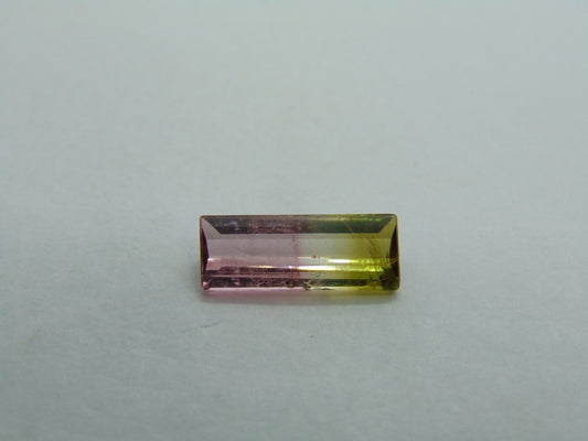 2.35cts Tourmaline (Bicolor)