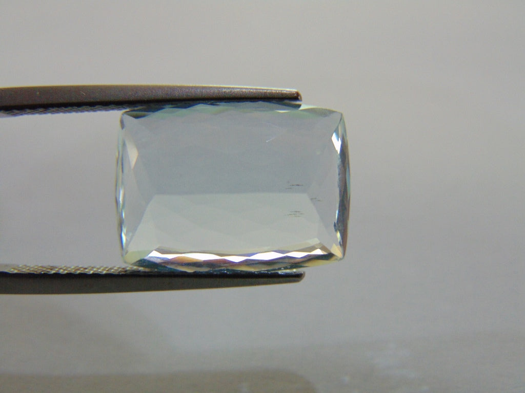 7.90ct Aquamarine